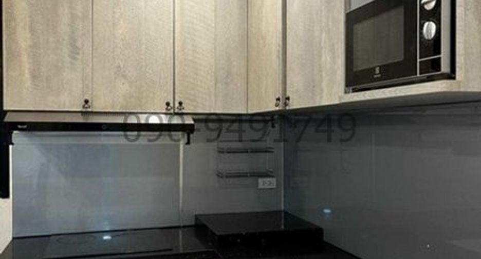 For sale 5 bedrooms townhouse in Lat Krabang, Bangkok