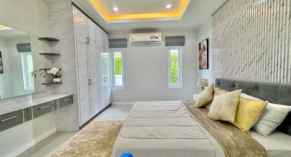 For sale 3 bedrooms villa in Hua Hin, Prachuap Khiri Khan