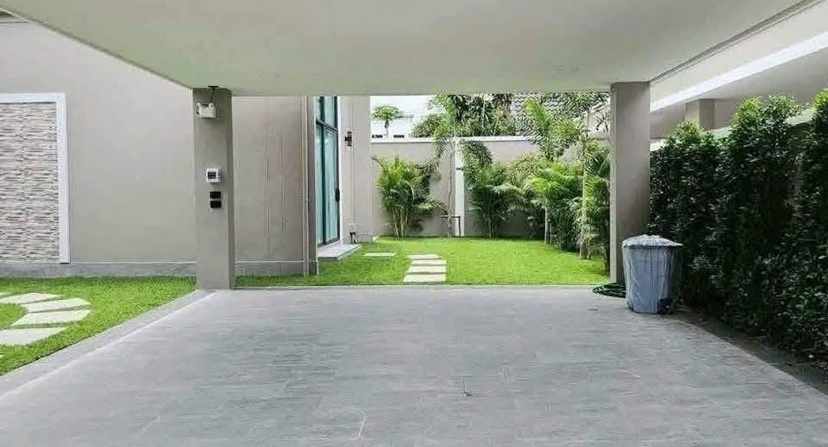 For sale 3 bedrooms house in Bang Lamung, Chonburi