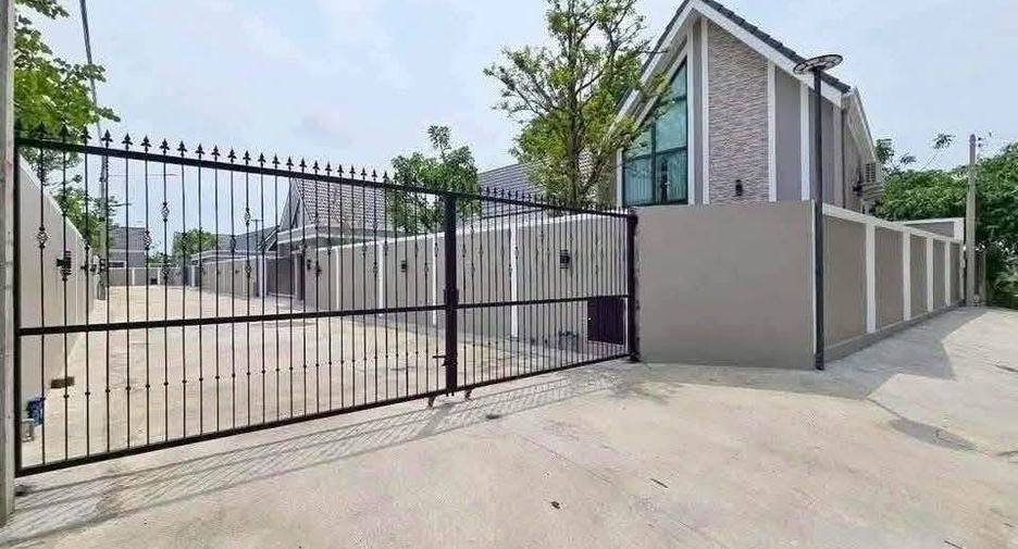 For sale 3 bedrooms house in Bang Lamung, Chonburi