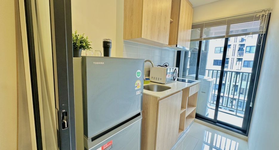 Condo en alquiler de 1 habitaciones en Bang Phlat, Bangkok