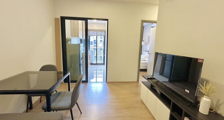 Condo en alquiler de 1 habitaciones en Bang Phlat, Bangkok