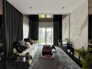 For sale 4 bedrooms house in Bueng Kum, Bangkok