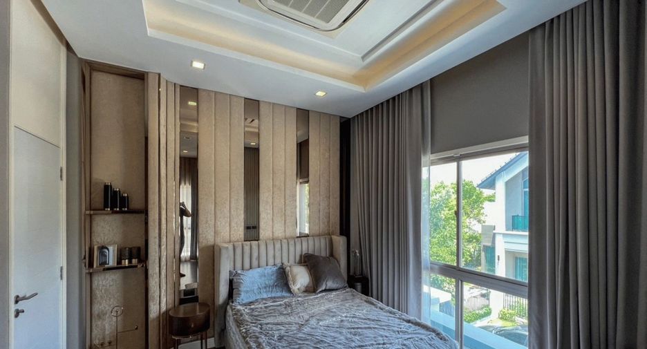 For sale 4 bedrooms house in Bueng Kum, Bangkok