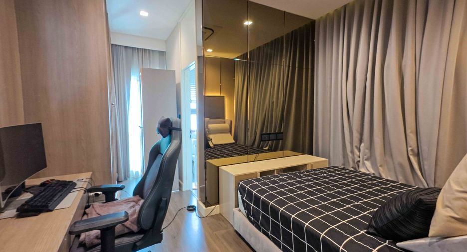 For sale 4 bedrooms house in Bueng Kum, Bangkok