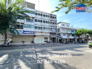 Terreno en alquiler y en venta en Yan Nawa, Bangkok