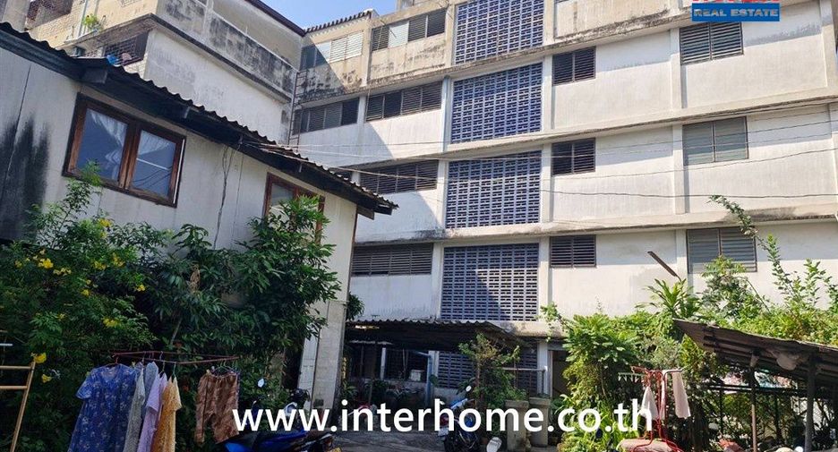 Terreno en alquiler y en venta en Yan Nawa, Bangkok