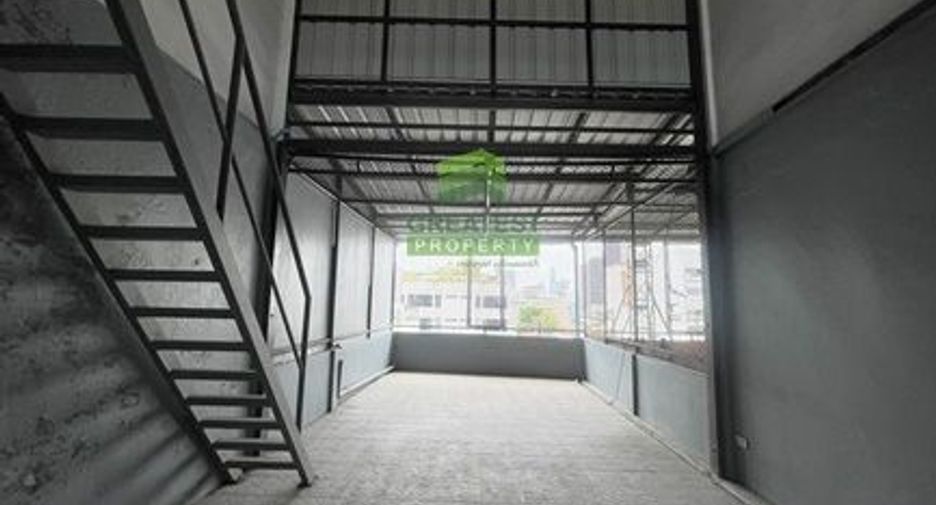 For sale 3 bedrooms retail Space in Ratchathewi, Bangkok