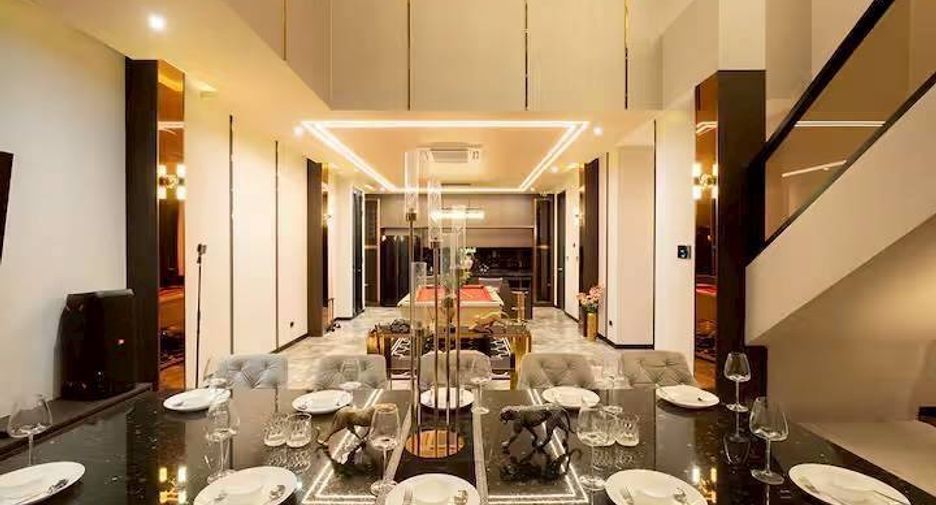 Villa zum Kauf mit 5 Zimmer in Mueang Chiang Mai, Chiang Mai
