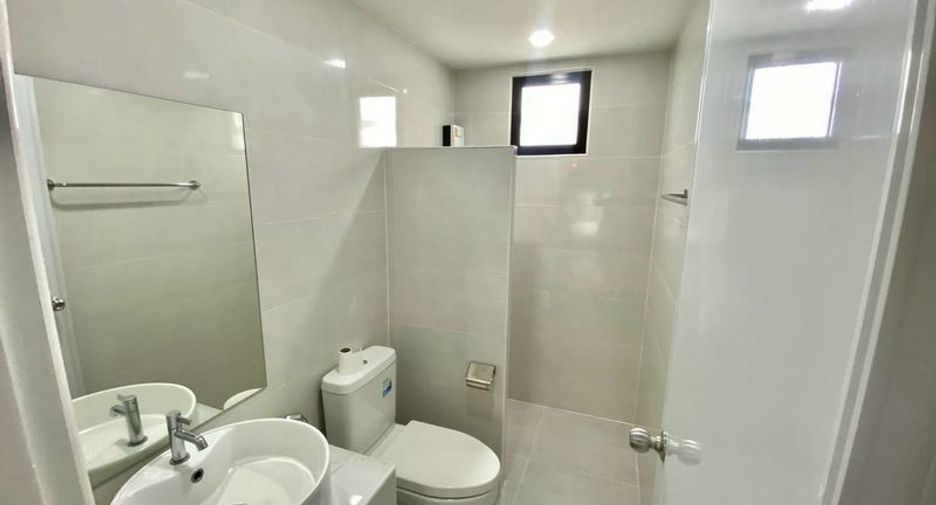For rent 5 bedrooms house in Hang Dong, Chiang Mai