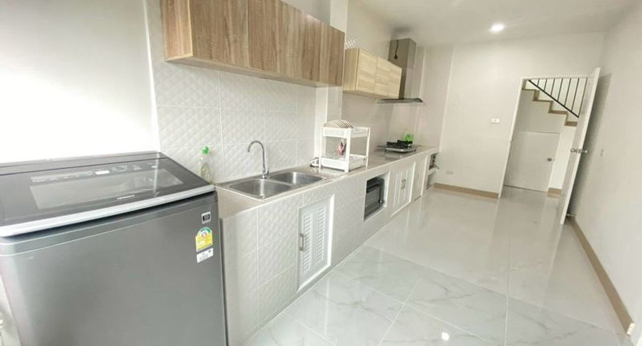 For rent 5 bedrooms house in Hang Dong, Chiang Mai