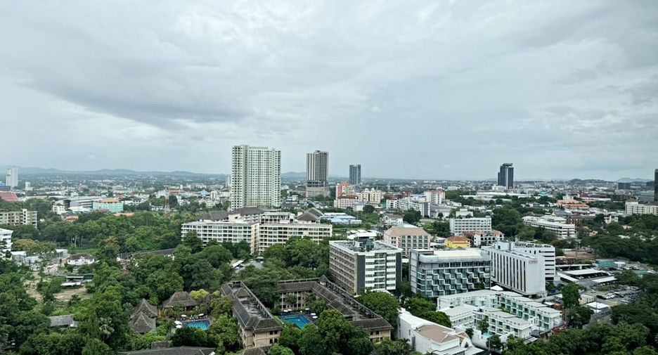 For rent 2 bedrooms condo in Bang Lamung, Chonburi