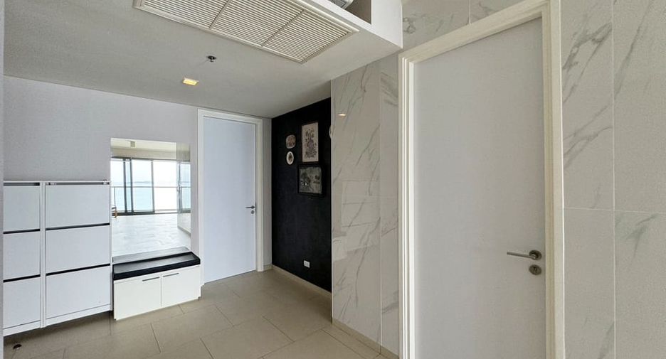 For rent 2 bedrooms condo in Bang Lamung, Chonburi