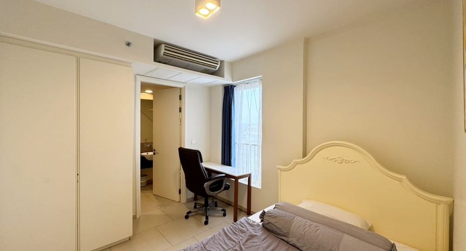 For rent 2 bedrooms condo in Bang Lamung, Chonburi