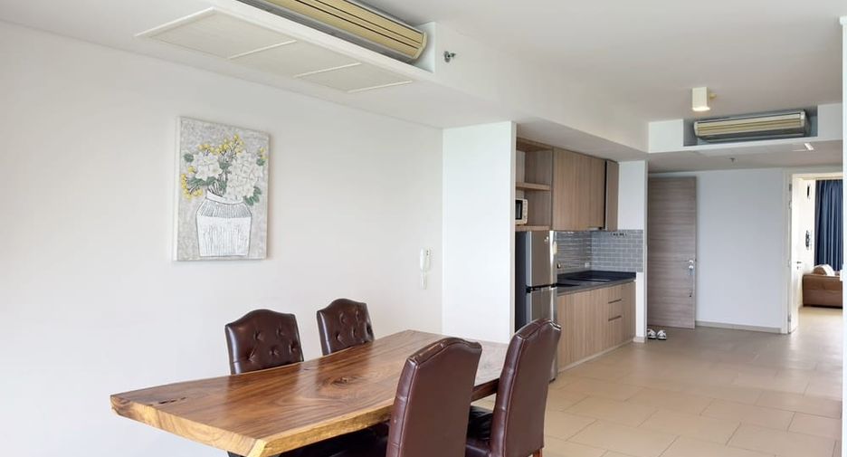 For rent 2 bedrooms condo in Bang Lamung, Chonburi