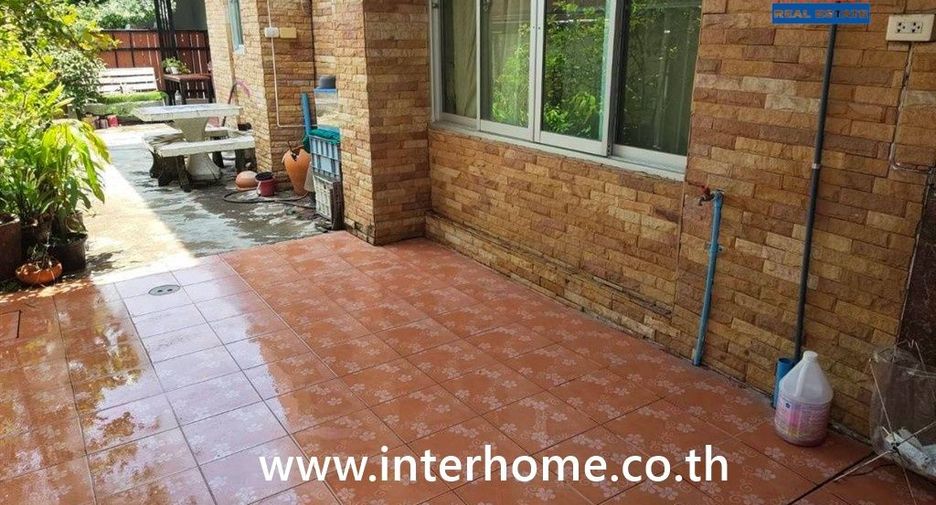 For sale 3 bedrooms house in Mueang Samut Prakan, Samut Prakan