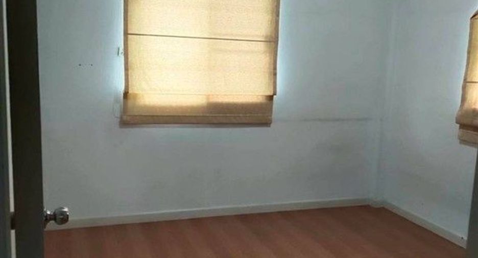 For sale 3 bedrooms house in Mueang Samut Prakan, Samut Prakan