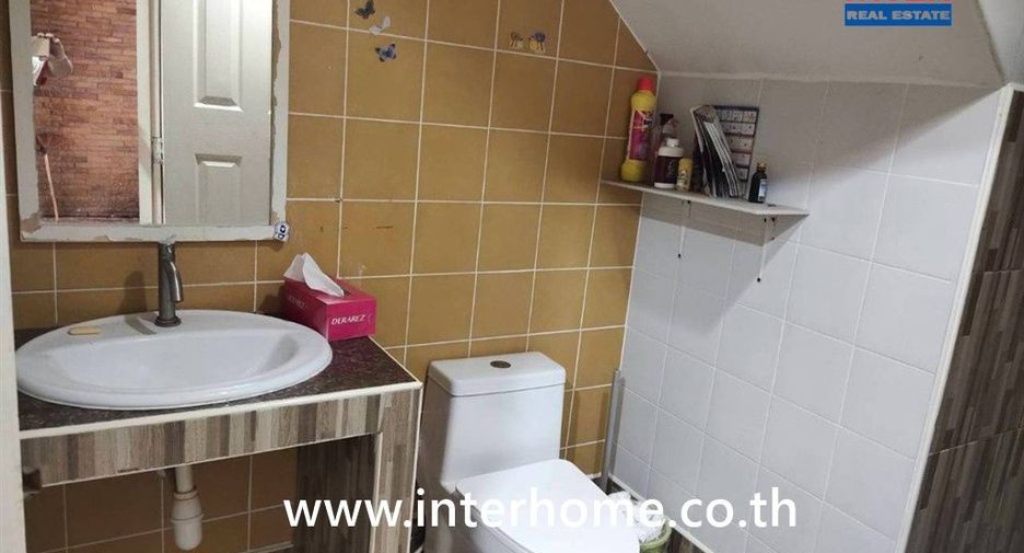For sale 3 bedrooms house in Mueang Samut Prakan, Samut Prakan