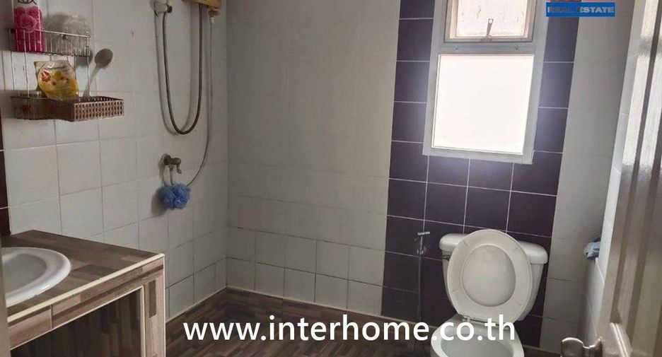 For sale 3 bedrooms house in Mueang Samut Prakan, Samut Prakan