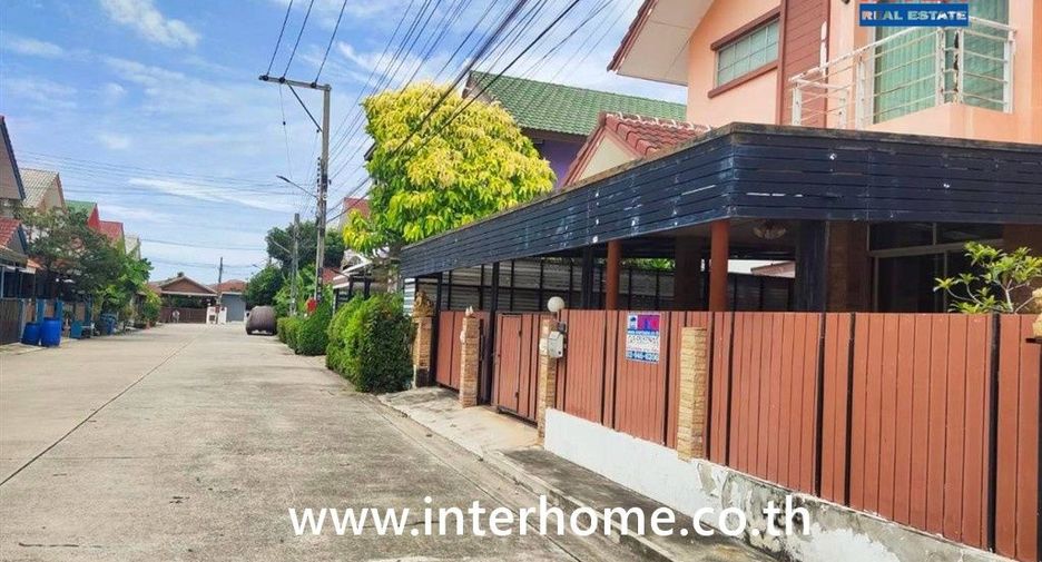 For sale 3 bedrooms house in Mueang Samut Prakan, Samut Prakan