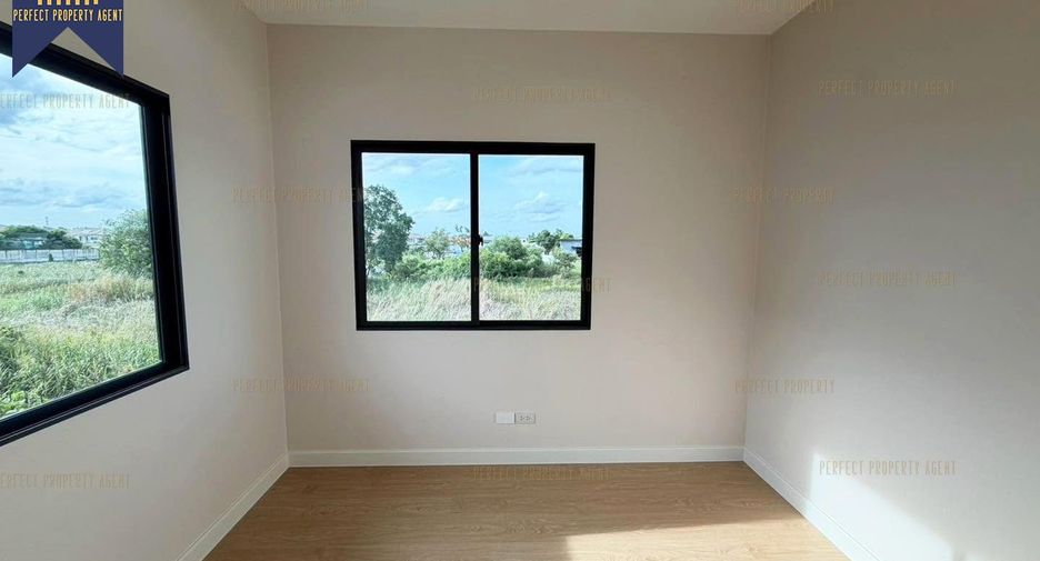 Haus zum Kauf mit 3 Zimmer in Mueang Pathum Thani, Pathum Thani