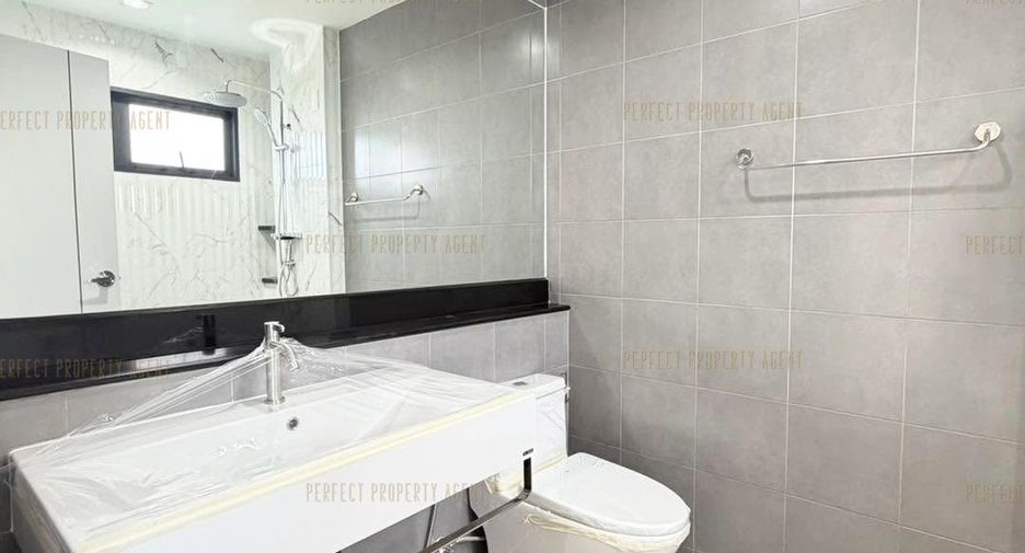 Haus zum Kauf mit 3 Zimmer in Mueang Pathum Thani, Pathum Thani