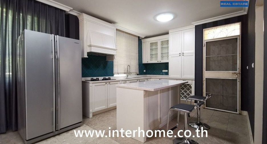 For sale 3 ベッドルーム house in Chom Thong, Bangkok