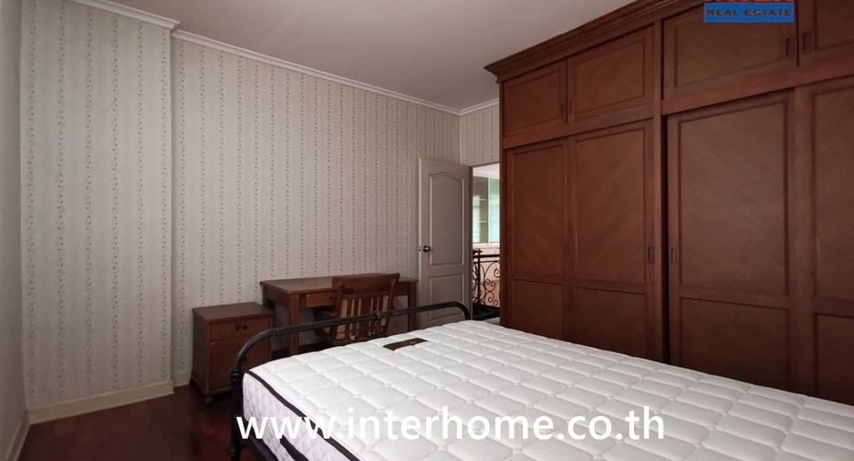 For sale 3 ベッドルーム house in Chom Thong, Bangkok