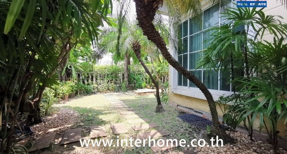 For sale 3 ベッドルーム house in Chom Thong, Bangkok