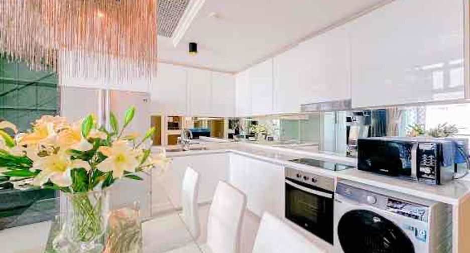 À vendre et à louer 2 chambres condo à Jomtien, Pattaya