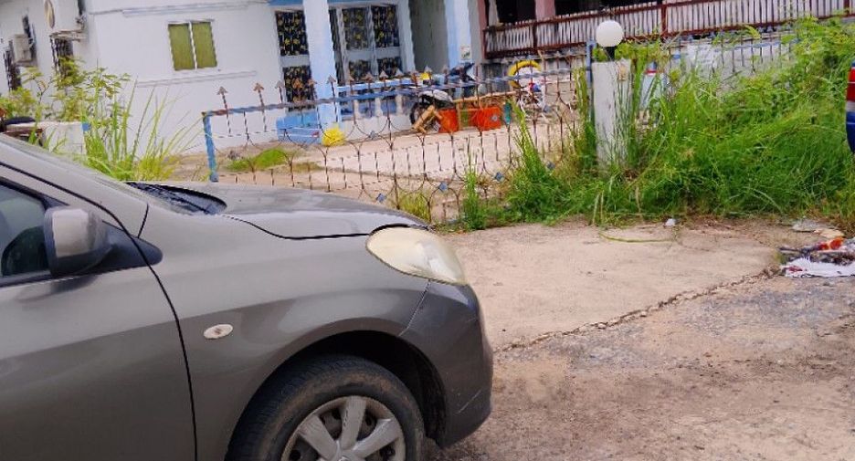 For sale 3 bedrooms house in Mueang Surin, Surin
