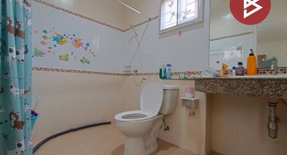 For sale 3 bedrooms house in Khlong Sam Wa, Bangkok