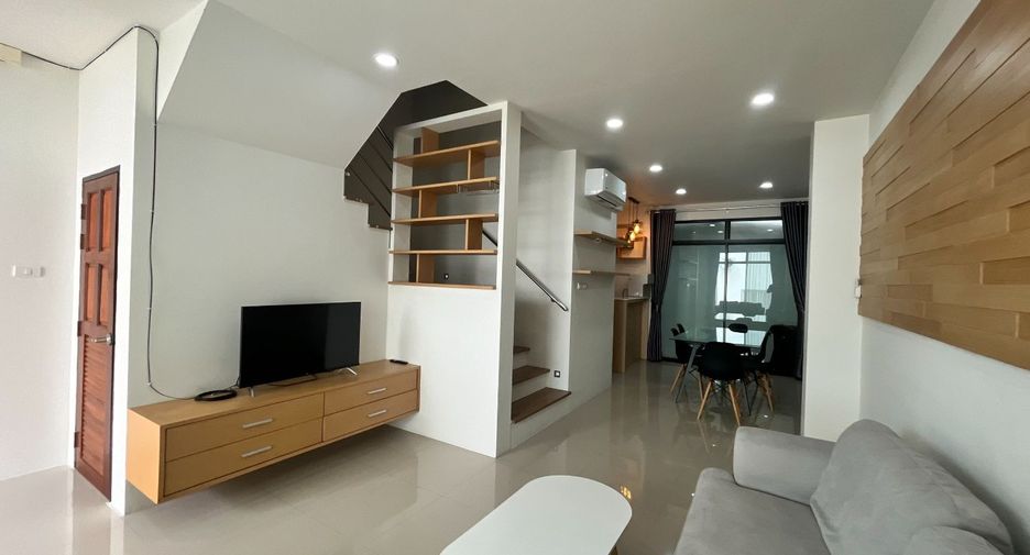 For rent 2 bedrooms townhouse in San Sai, Chiang Mai