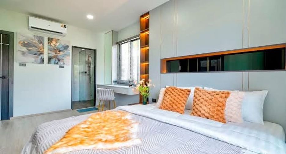 For rent 5 bedrooms villa in Jomtien, Pattaya