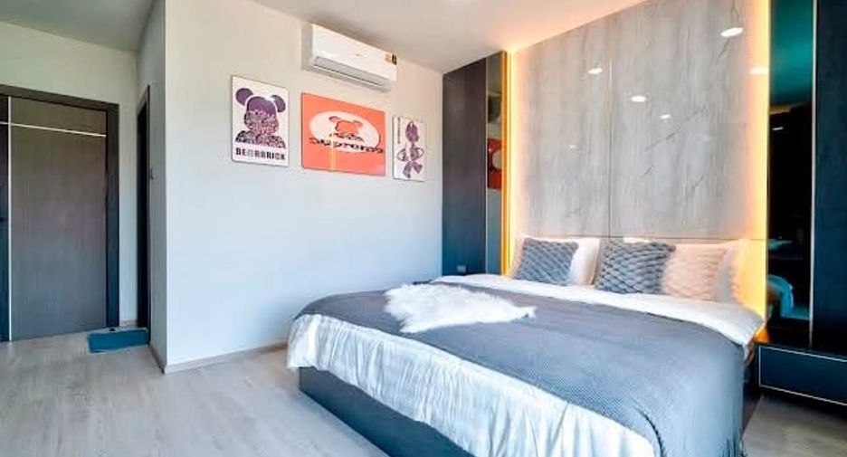 For rent 5 bedrooms villa in Jomtien, Pattaya