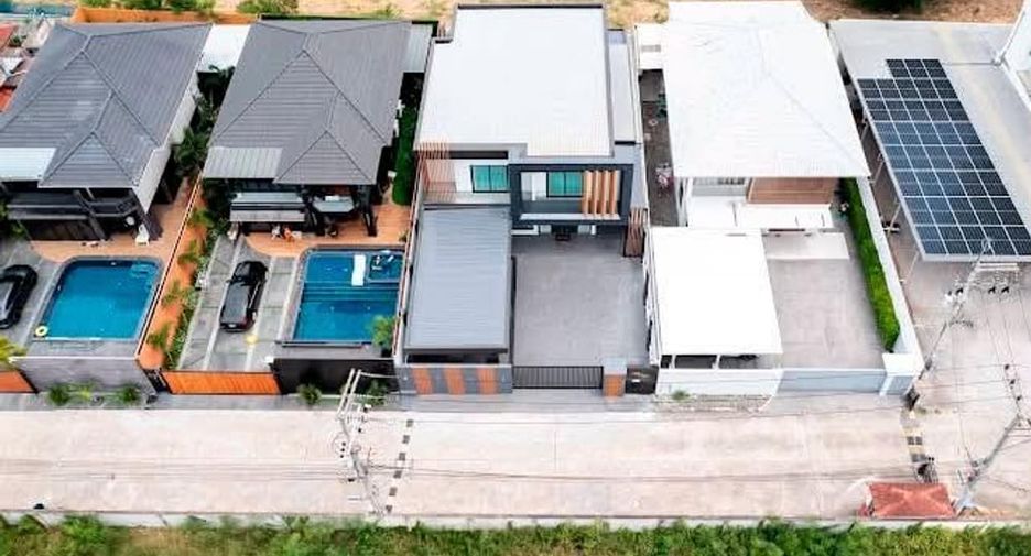 For rent 5 bedrooms villa in Jomtien, Pattaya