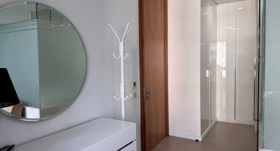 For rent 3 bedrooms condo in Bang Lamung, Chonburi