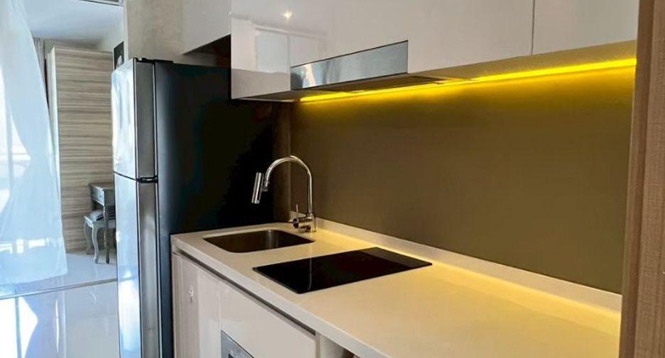 For rent studio condo in Jomtien, Pattaya