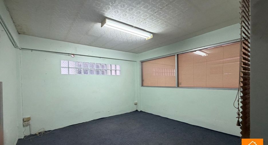 For rent retail Space in Bang Khae, Bangkok