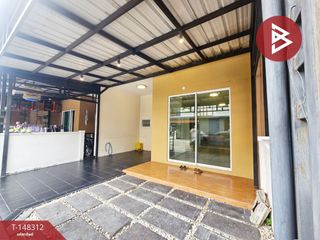 For sale 3 bedrooms townhouse in Phra Pradaeng, Samut Prakan