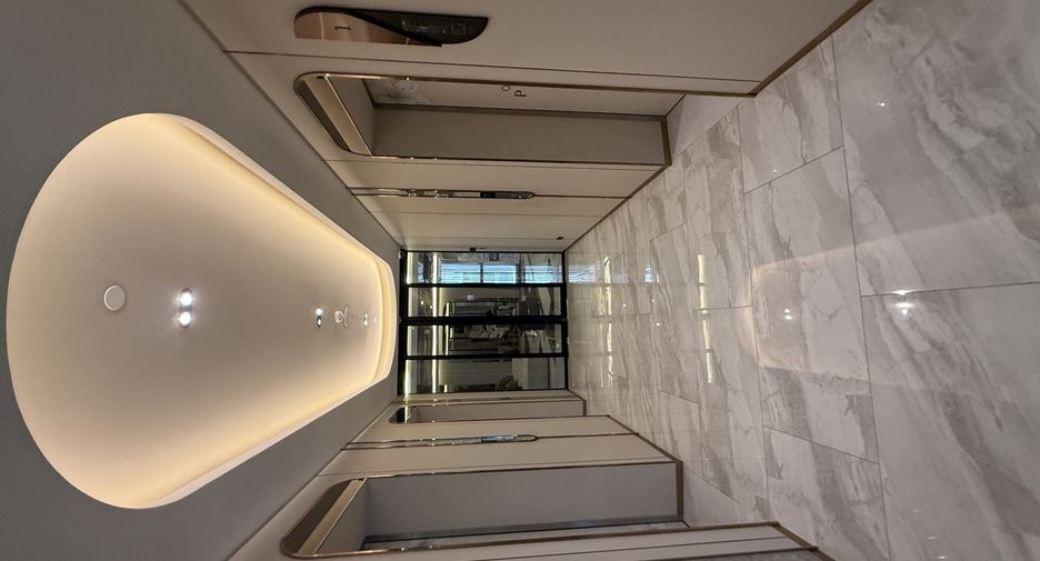 For sale 1 bed condo in Bang Na, Bangkok