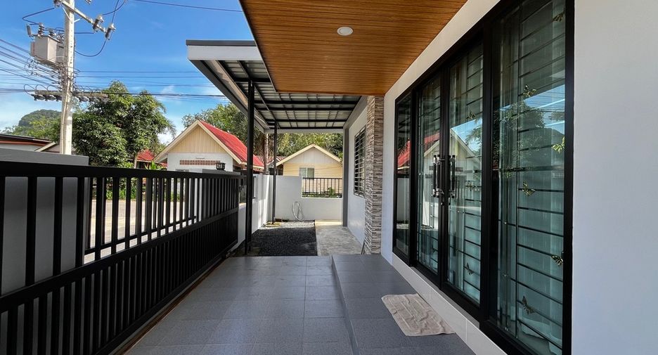 For rent 2 bedrooms house in Mueang Krabi, Krabi