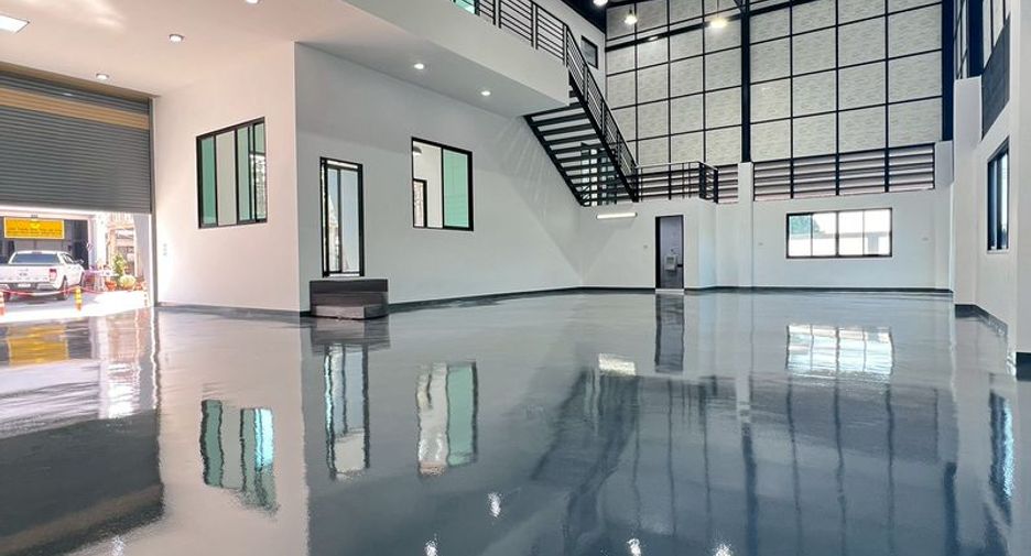 Lagerhaus zum Kauf mit 2 Zimmer in Lam Luk Ka, Pathum Thani