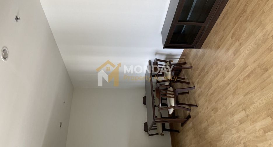 For rent 2 bedrooms condo in Thon Buri, Bangkok