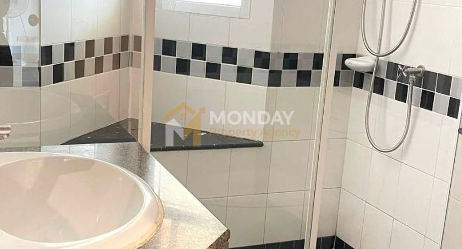 For rent 2 bedrooms condo in Ratchathewi, Bangkok