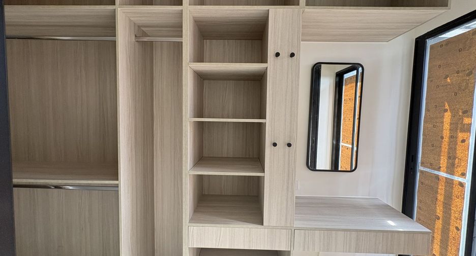 For sale 1 bed condo in Bang Na, Bangkok
