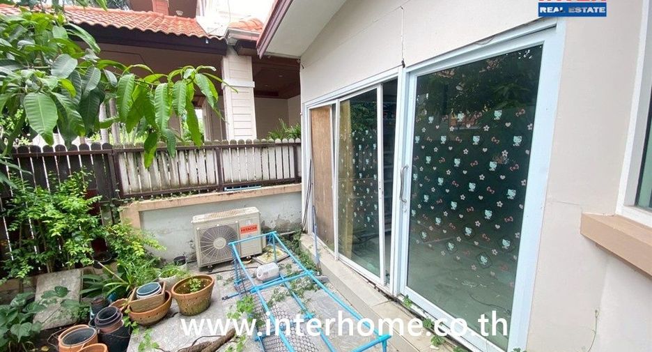 For sale 4 bedrooms house in Min Buri, Bangkok
