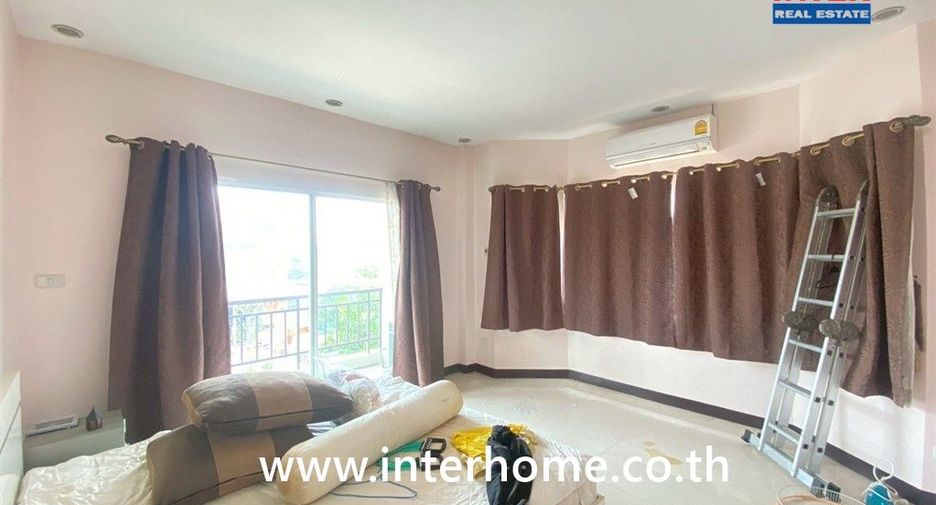 For sale 4 bedrooms house in Min Buri, Bangkok