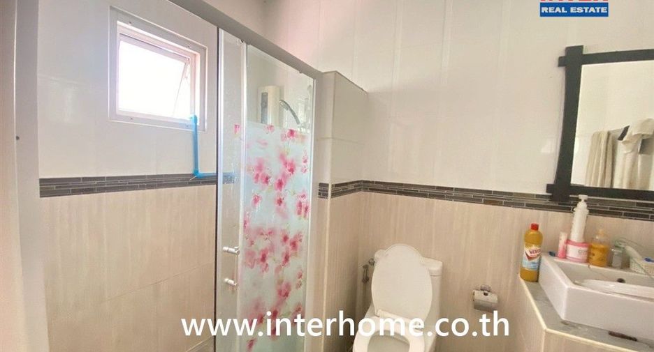For sale 4 bedrooms house in Min Buri, Bangkok