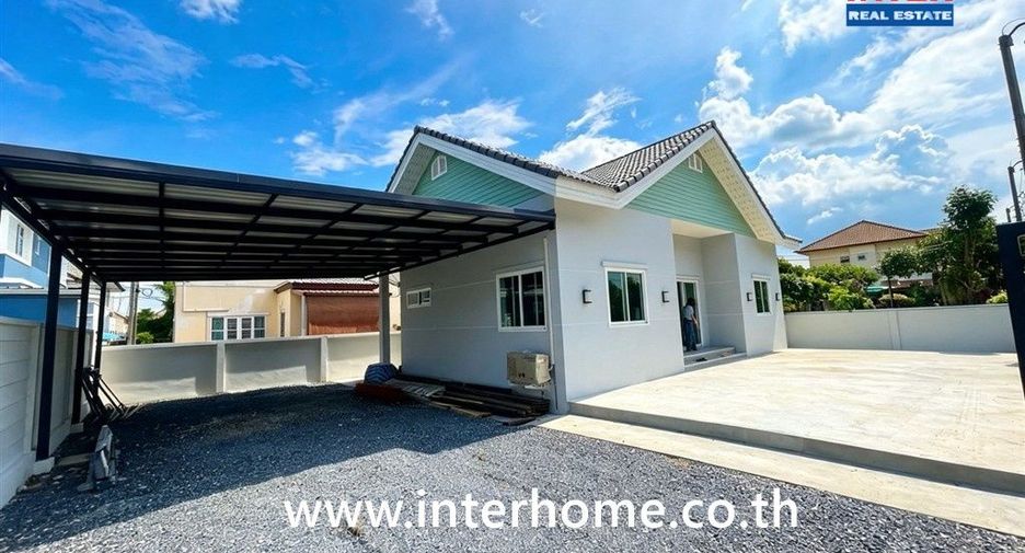 For sale 2 bedrooms house in Lam Luk Ka, Pathum Thani